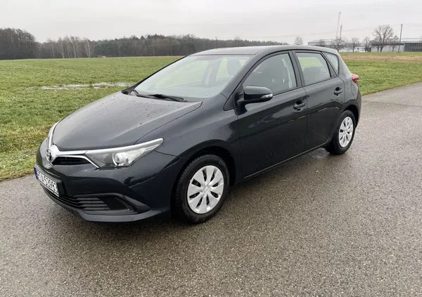 podkarpackie Toyota Auris cena 54200 przebieg: 97551, rok produkcji 2016 z Niemodlin